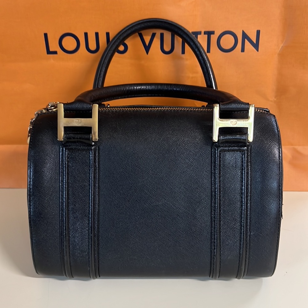 MCM - Picture 2 of 5